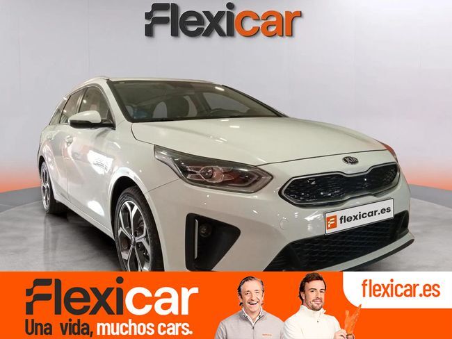 KIA Ceed (Tourer 1.6 GDi PHEV 104kW (141CV) eDrive) en Barcelona
