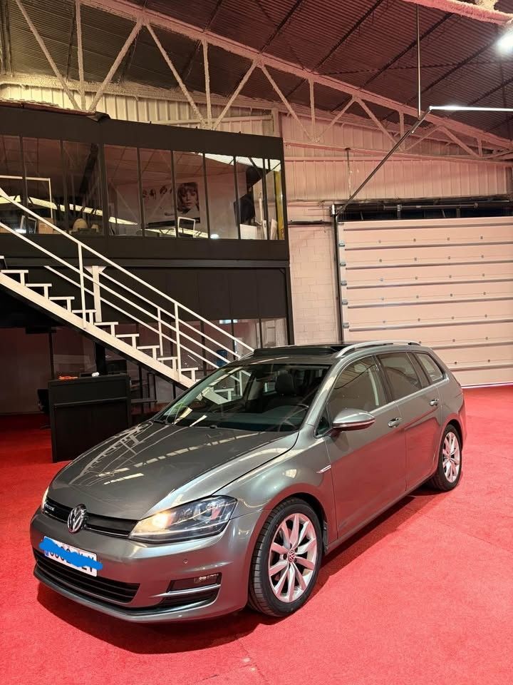 Foto del VOLKSWAGEN Golf Variant 2.0TDI CR BMT Advance DSG 150
