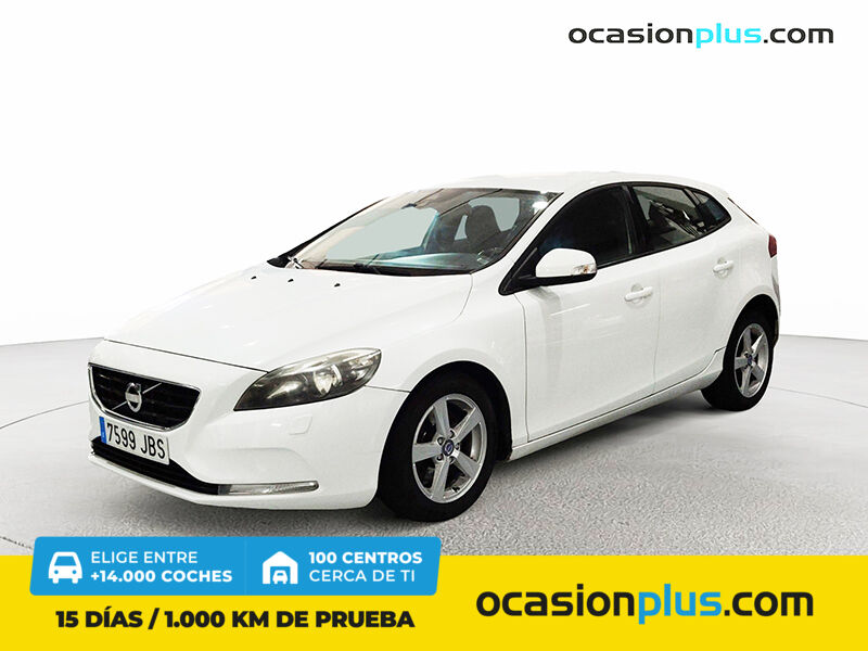 VOLVO V40 (D2 Kinetic Auto 85 kW (115 CV)) en Madrid