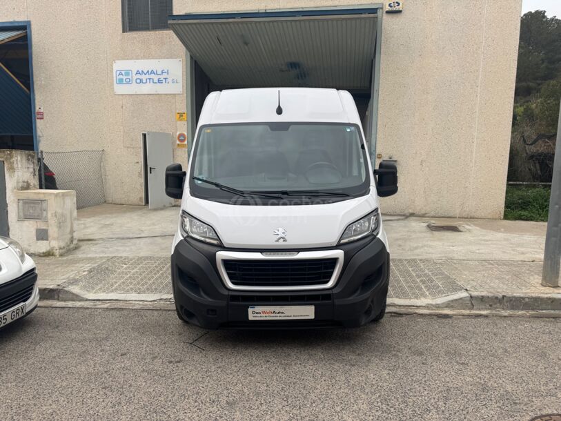 Foto del PEUGEOT Boxer Furgón 2.2BlueHDI 335 L2H2 S&S 140