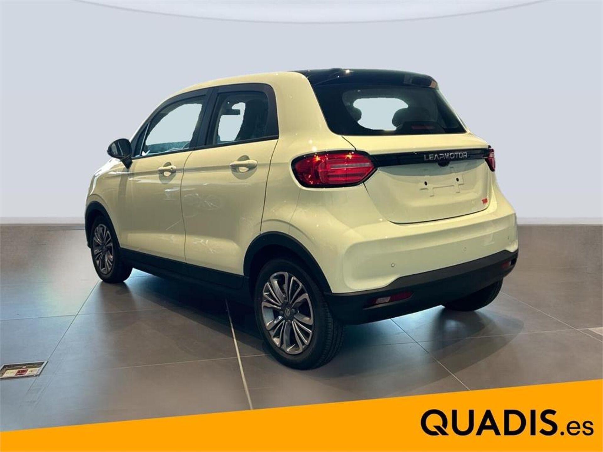 Imagen 2 de LEAPMOTOR T03