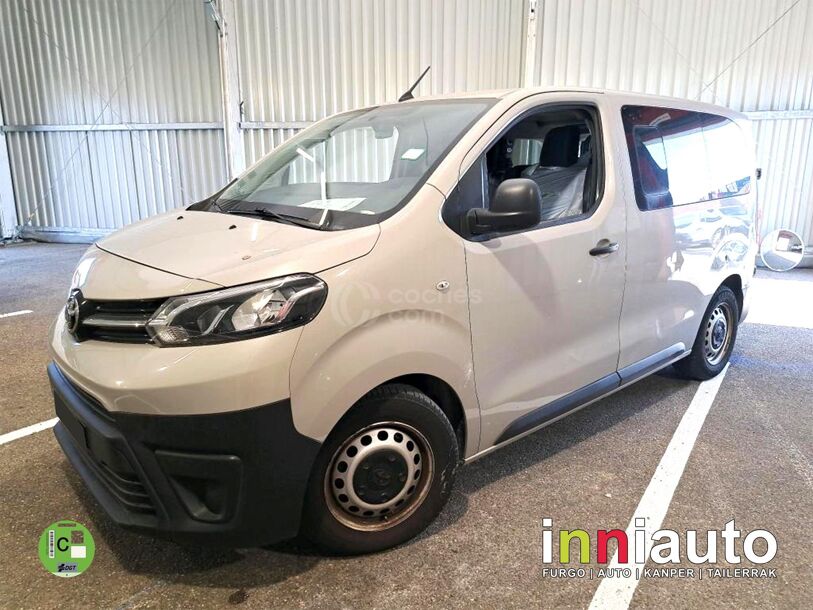 Foto del TOYOTA Proace Verso Proace Combi L1 1.5D 9pl. 120