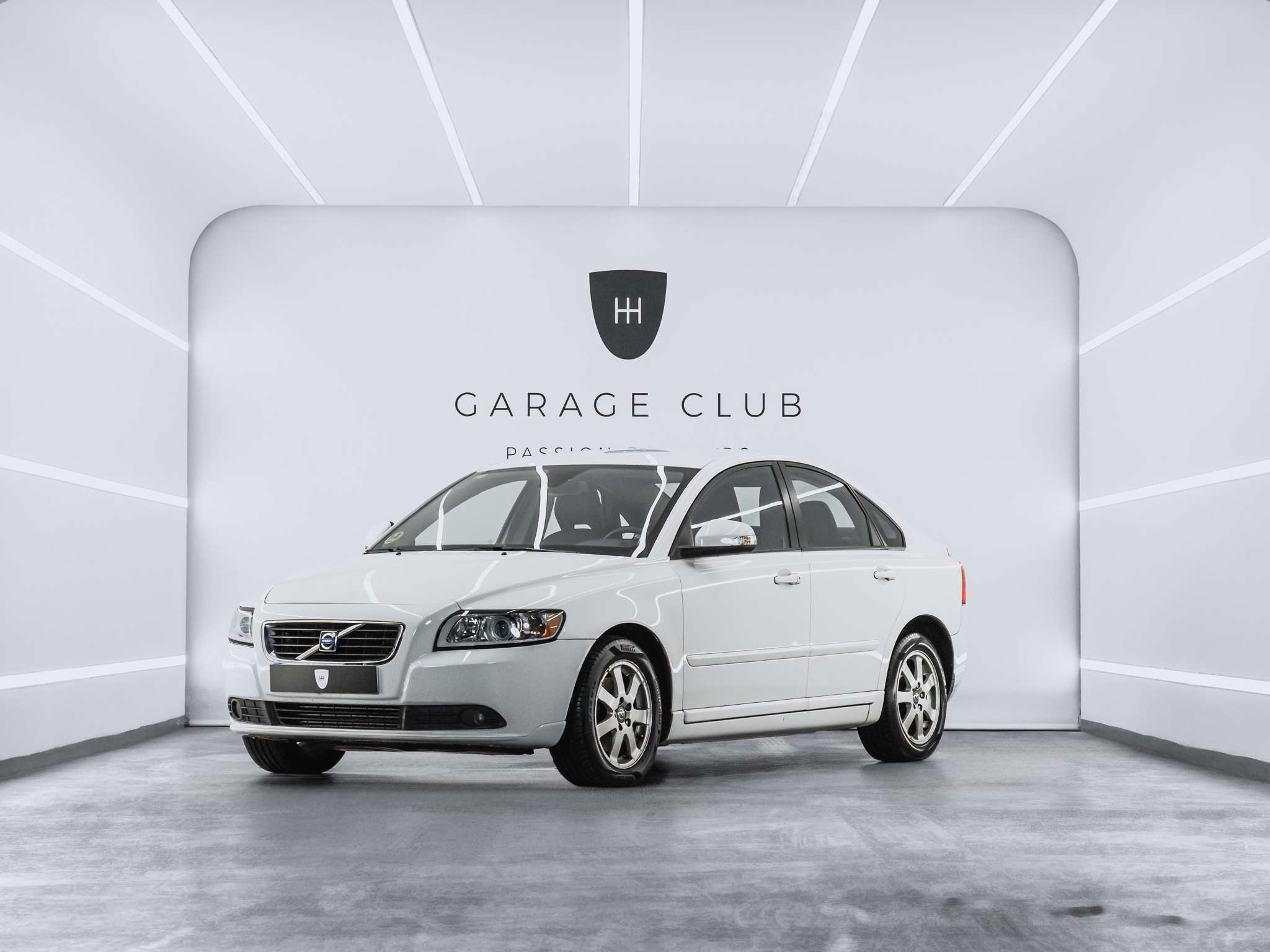 VOLVO S40 (S 40 2.0D Momentum) en Barcelona