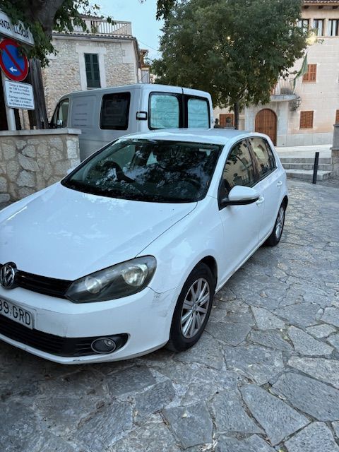Foto del VOLKSWAGEN Golf 1.6TDI CR Advance 105