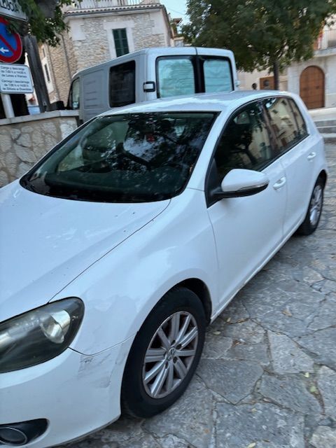 Foto del VOLKSWAGEN Golf 1.6TDI CR Advance 105