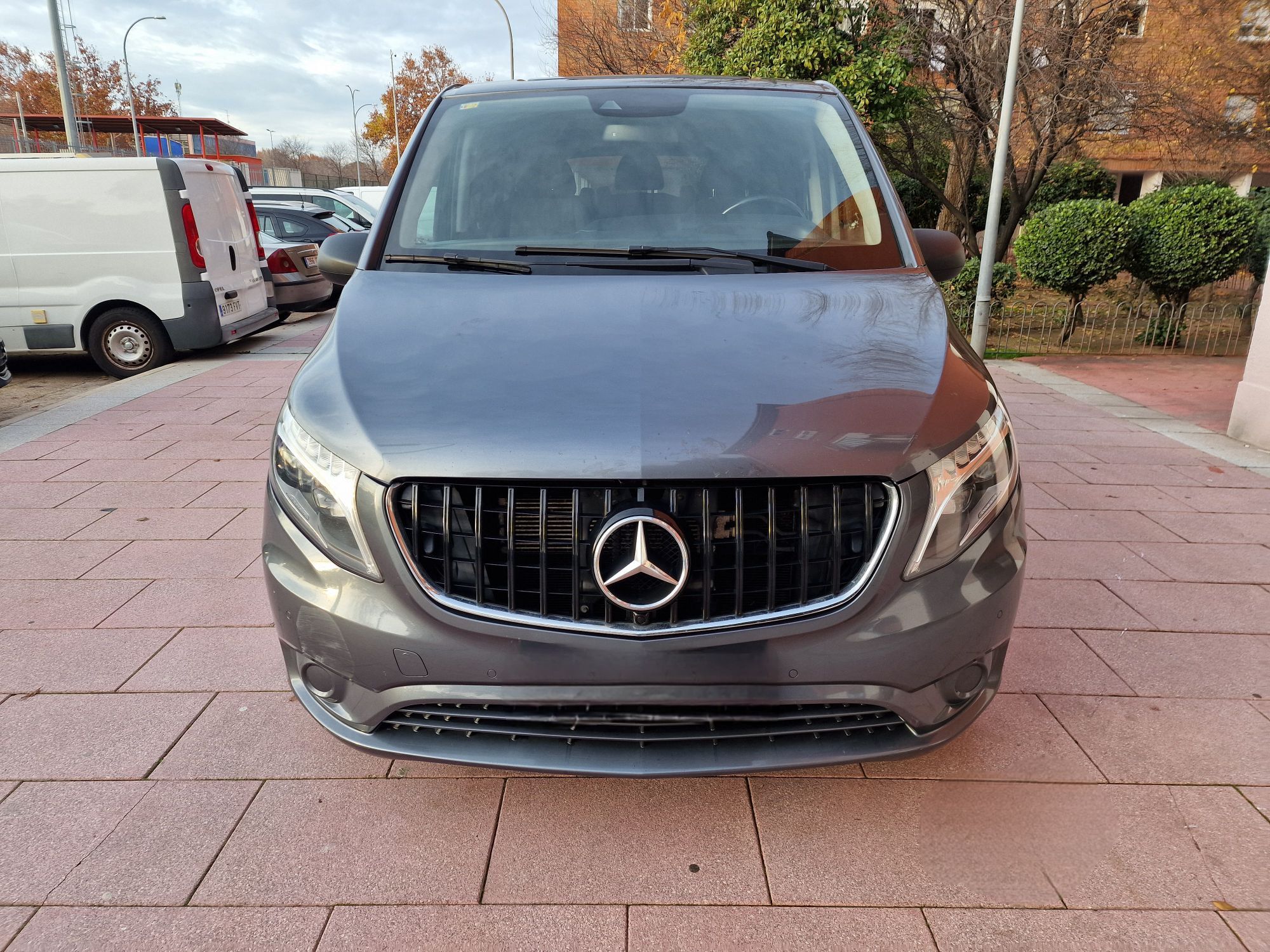 Foto del MERCEDES Vito Mixto 119 CDI Larga Aut.