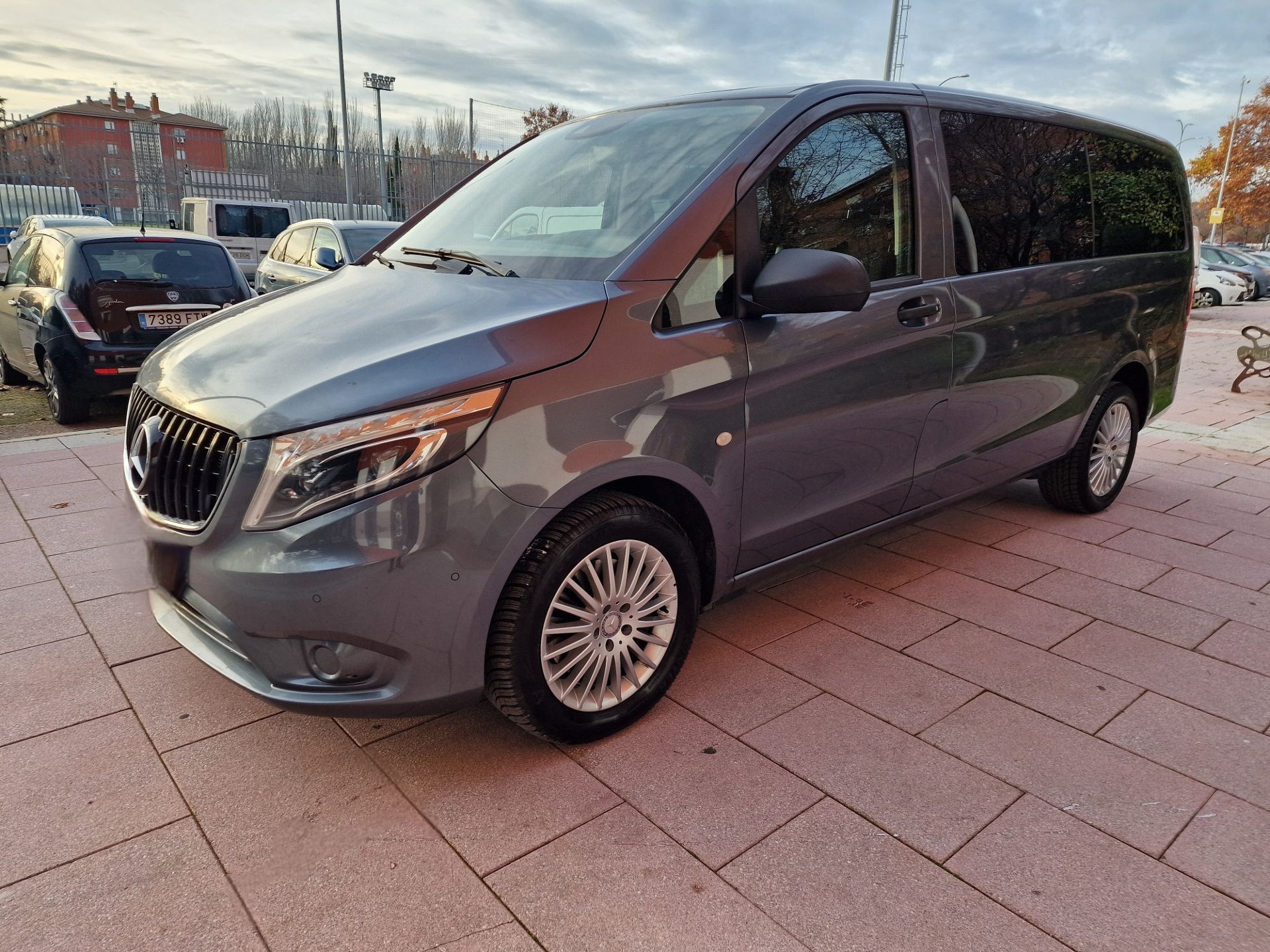 Imagen de MERCEDES Vito