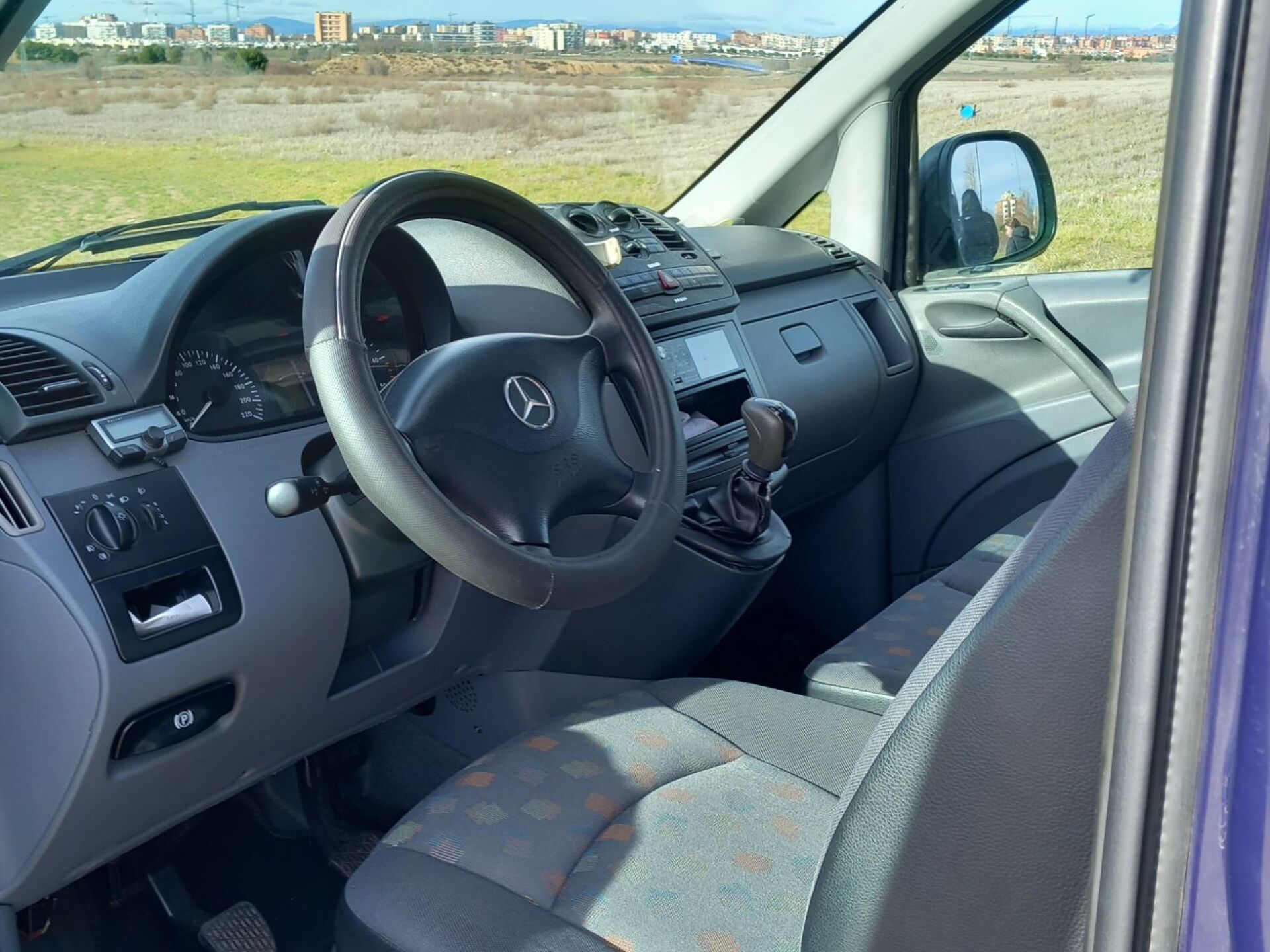 Imagen 2 de MERCEDES Vito