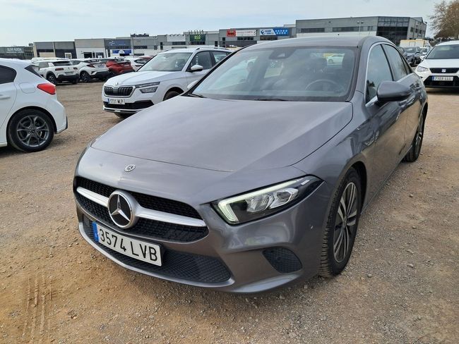 Foto del MERCEDES Clase A A 180d 7G-DCT