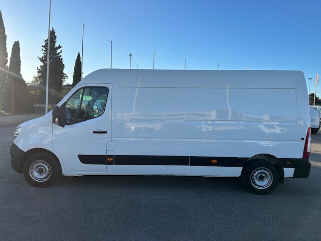 Foto del NISSAN NV400 Fg. 2.3dCi 135 L3H2 3.5T FWD Óptima