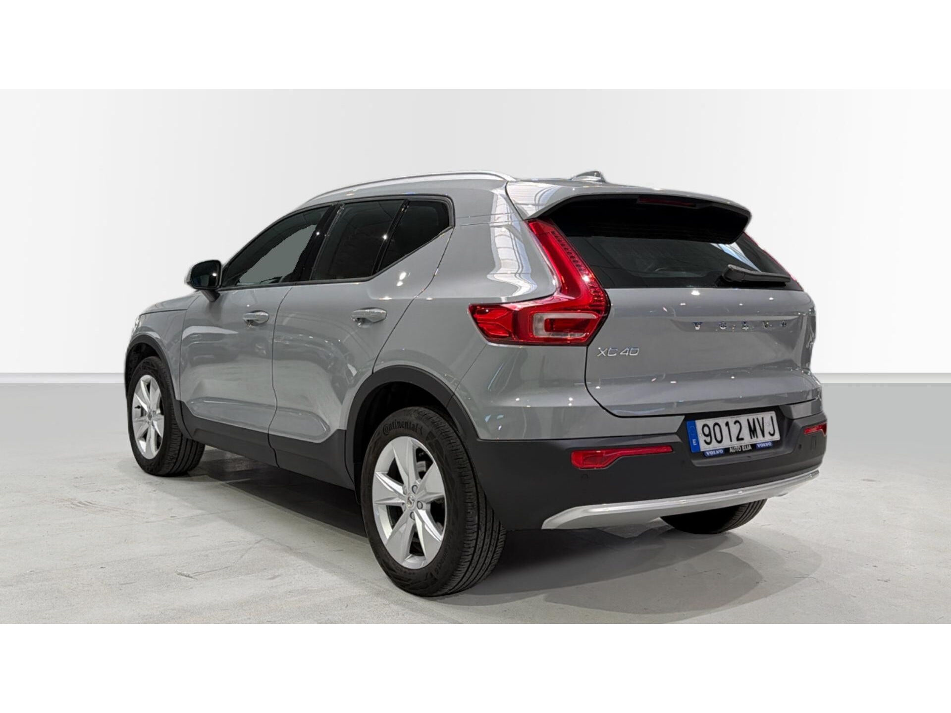 Imagen 2 de VOLVO XC40