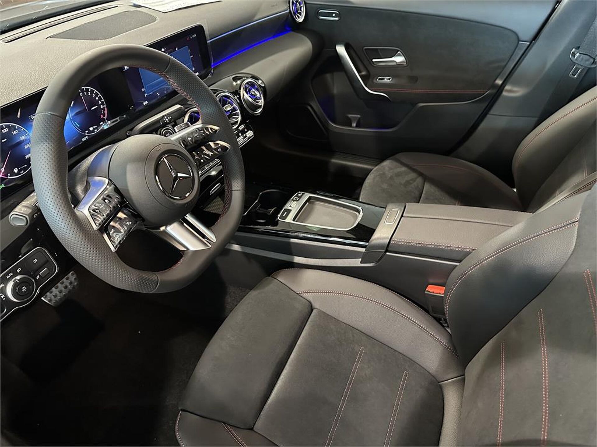 Imagen 3 de MERCEDES Clase A