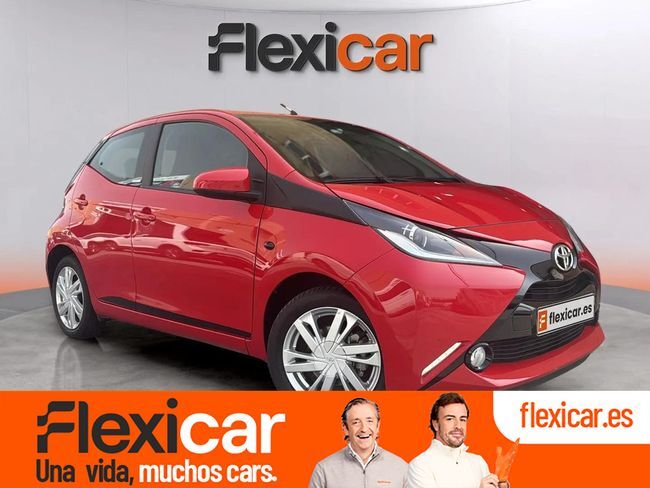 TOYOTA Aygo (1.0 70 x-play) en Málaga