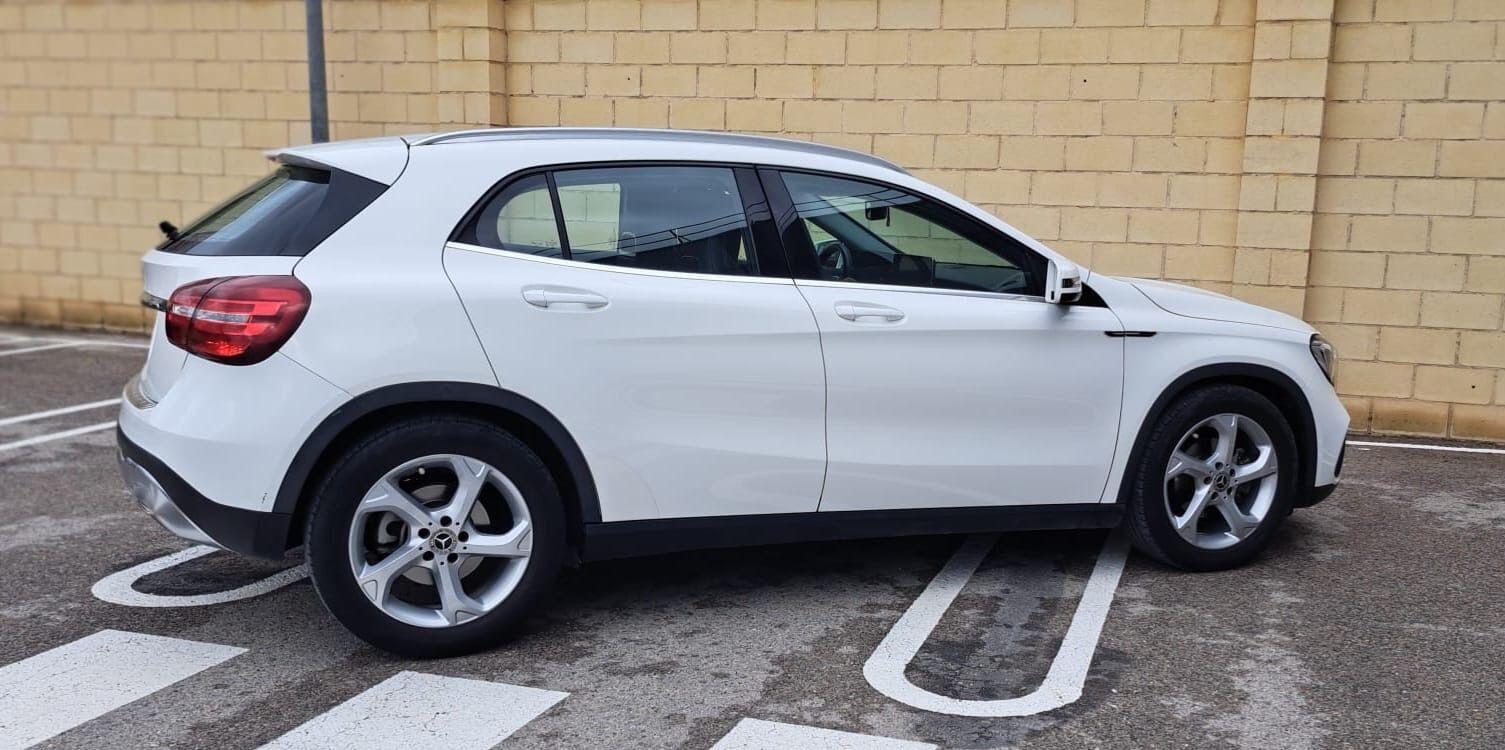 Foto del MERCEDES Clase GLA GLA 200d 7G-DCT