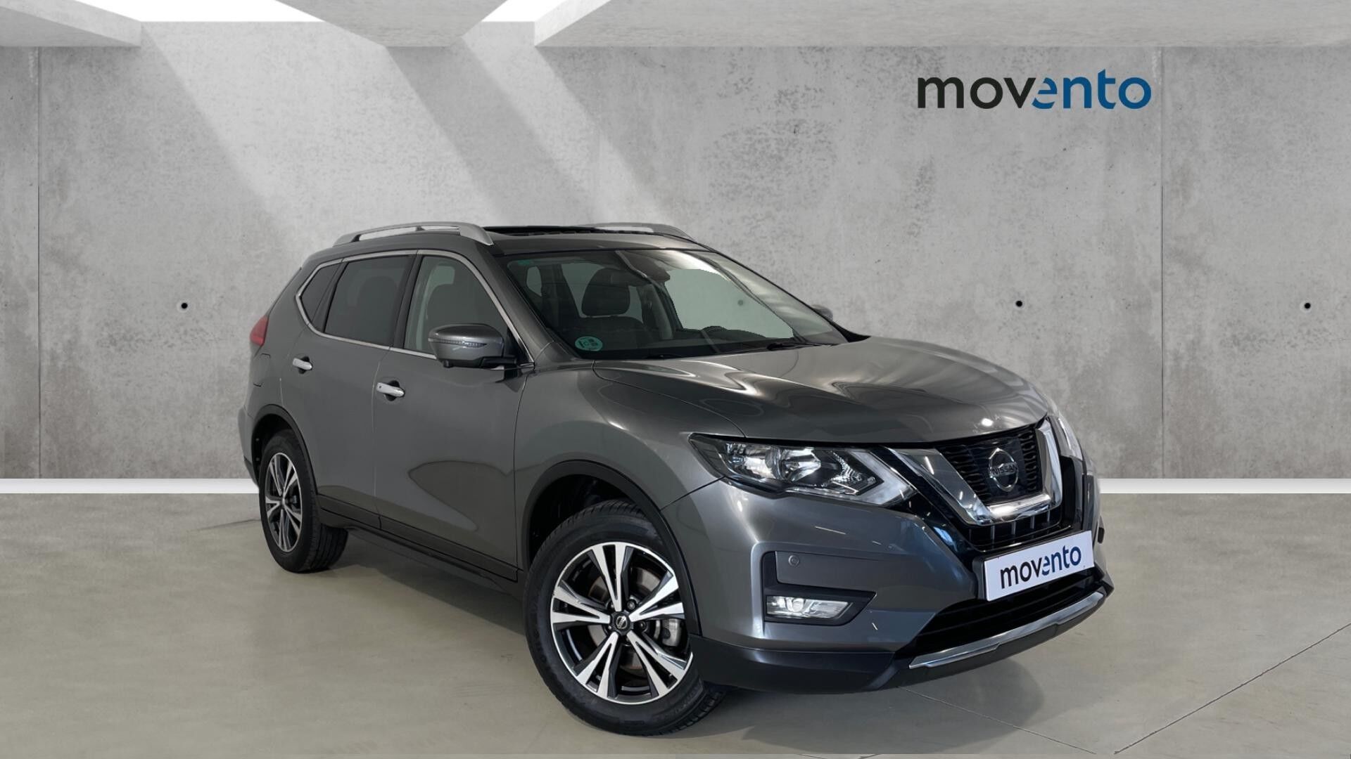 NISSAN X-Trail (1.6 dCi N-Connecta 7 Plazas 96 kW (130 CV)) en Barcelona