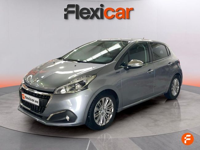 Foto del PEUGEOT 208 1.2 PureTech S&S Signature 82