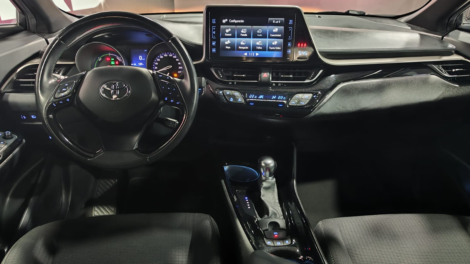 Foto del TOYOTA C-HR 125H Advance