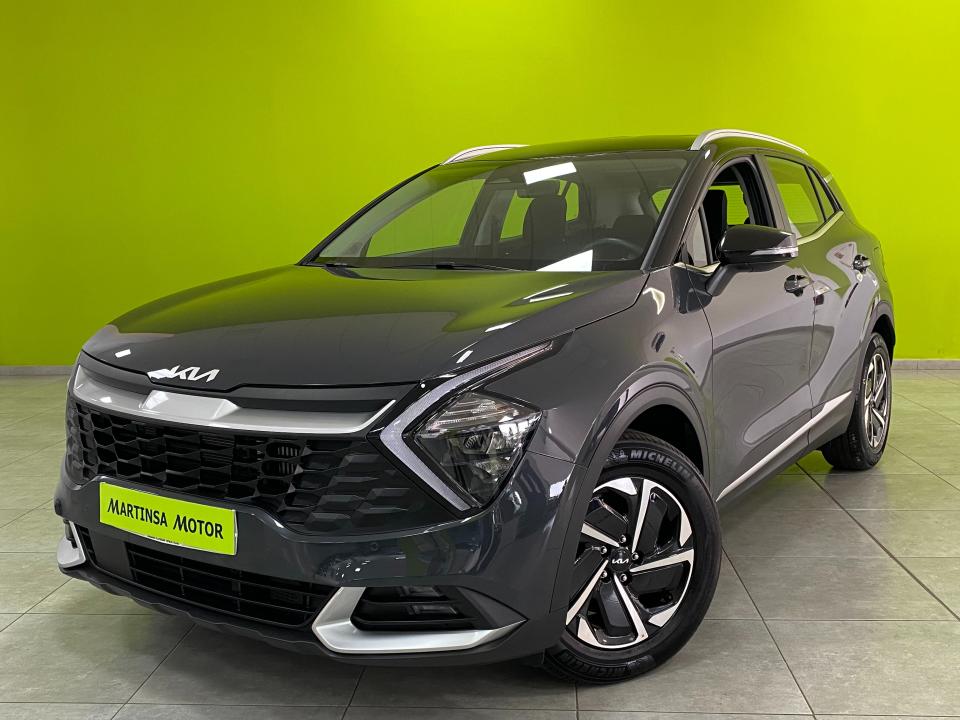 KIA Sportage (Drive 4x2 1.6 TGDI 215CV Auto. HEV) en Málaga