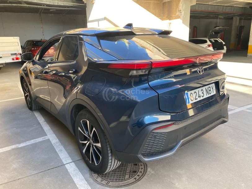 Foto del TOYOTA C-HR 200H Advance