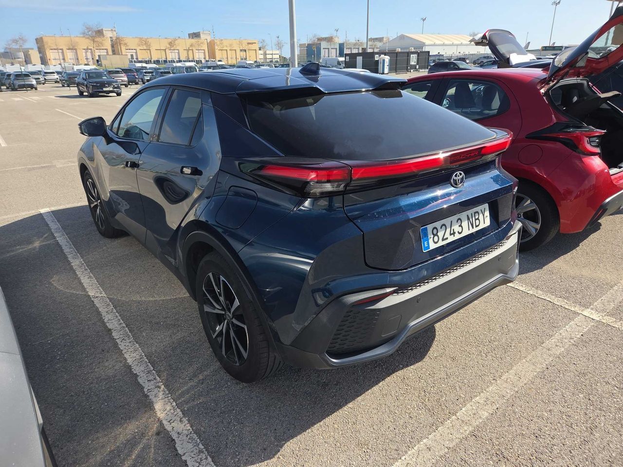 Foto del TOYOTA C-HR 200H Advance
