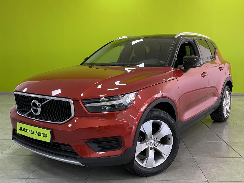 VOLVO XC40 (Business Plus T3 1.5 163CV Auto) en Málaga