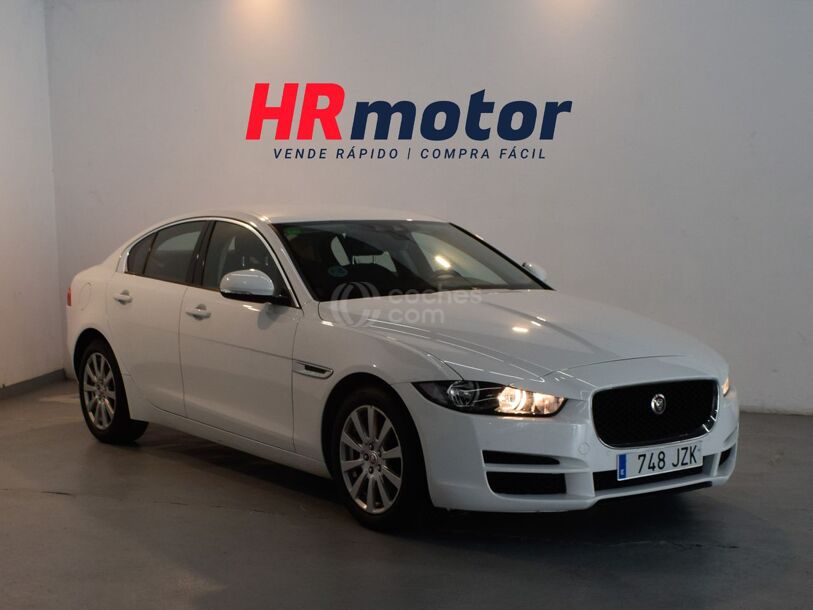 Foto del JAGUAR XE 2.0 Diesel Pure 180