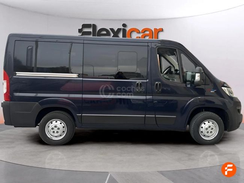 Foto del FIAT Ducato Combi 30 2.3Mjt Corto 110kW