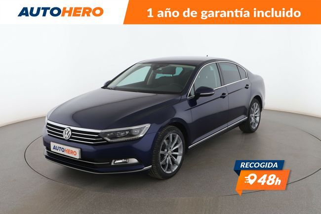 VOLKSWAGEN Passat (2.0 TDI Sport BlueMotion) en Madrid