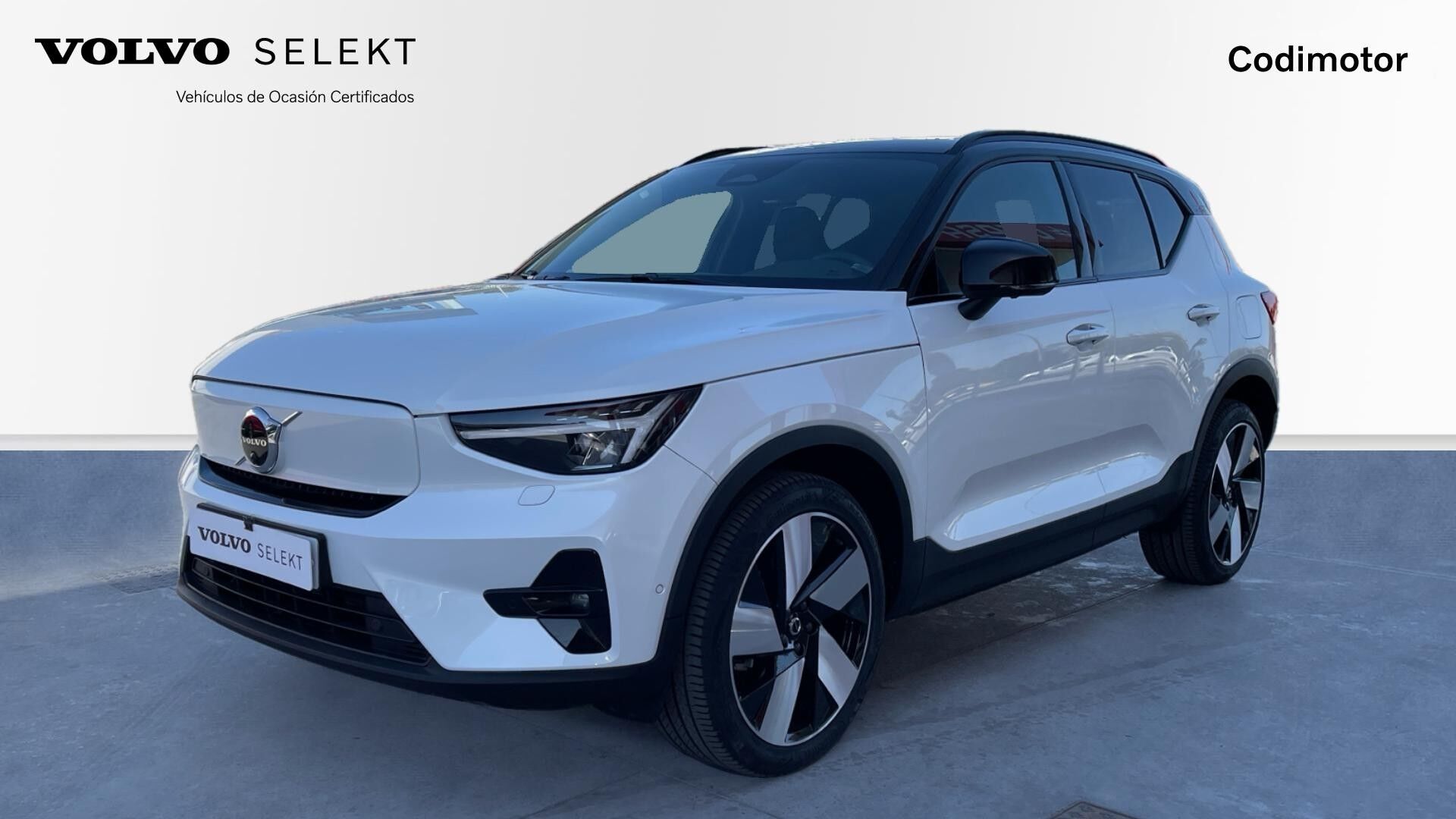 VOLVO XC40 (XC40 Recharge Ultimate, Eléctrico Puro, Eléctrico) en Sevilla