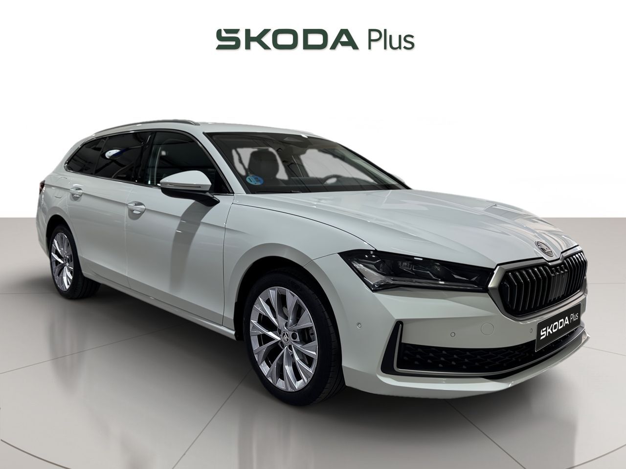 Foto del SKODA Superb 1.5 TSI MHEV Selection DSG 110kW