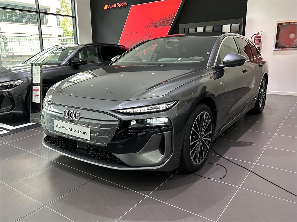 AUDI A6 (Avant S Line e-tron Performance) en Barcelona