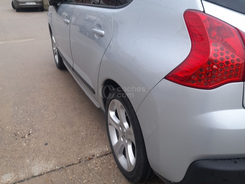 Foto del PEUGEOT 3008 2.0HDI FAP Sport Pack