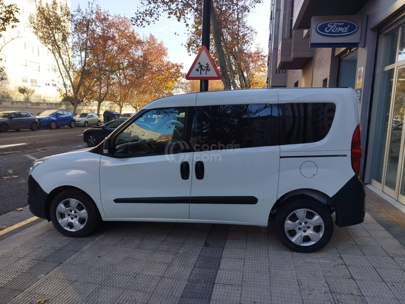 Foto del OPEL Combo Tour 1.3CDTI Expression L1H1 90