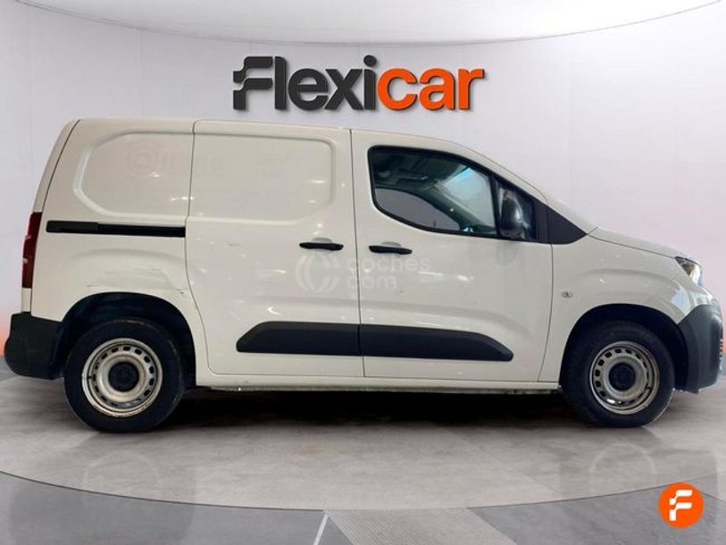 Foto del PEUGEOT Partner 1.5BlueHDI S&S Pro Standard 600kg 100