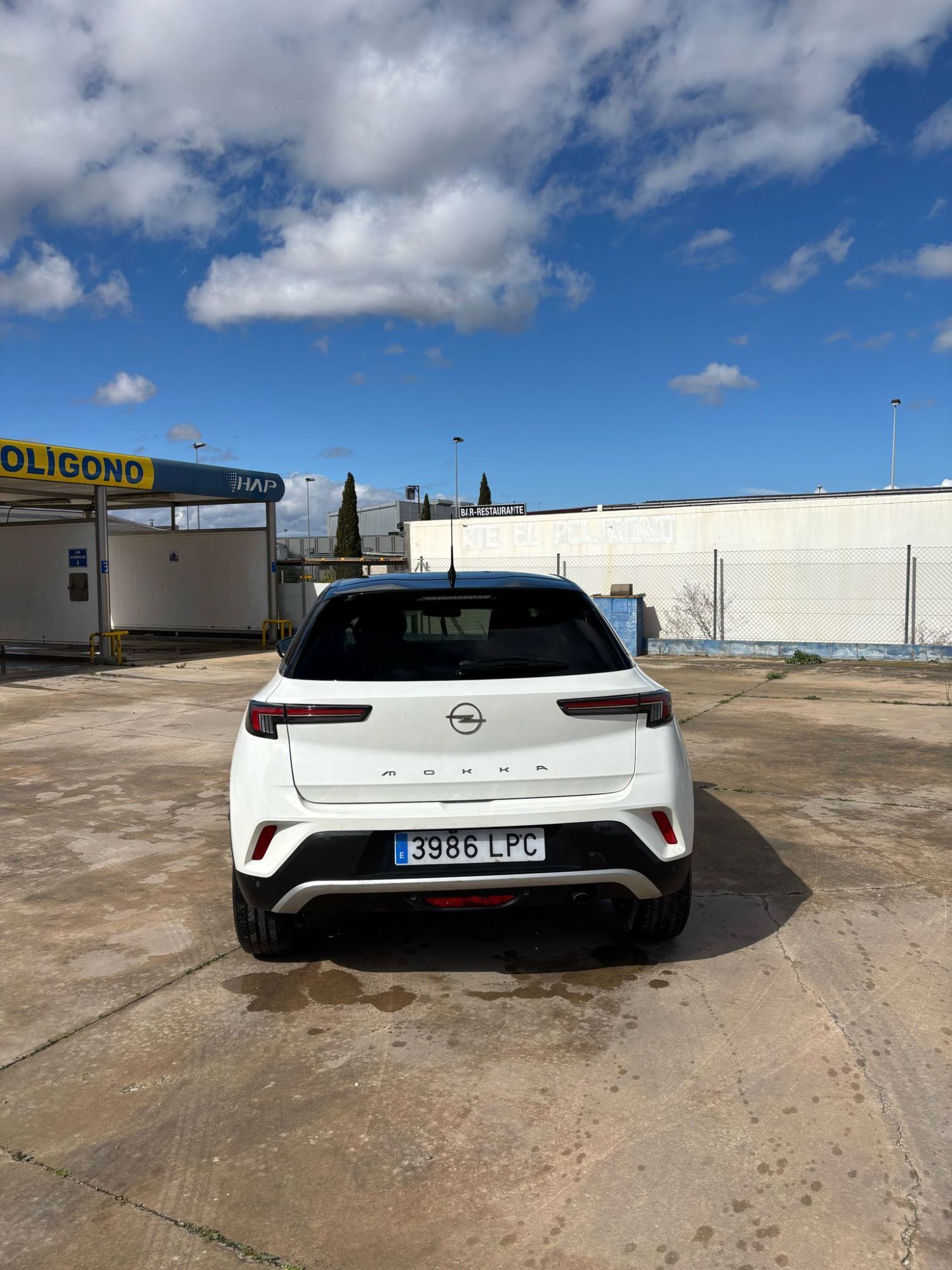 Foto del OPEL Mokka 1.2T S&S Business Elegance
