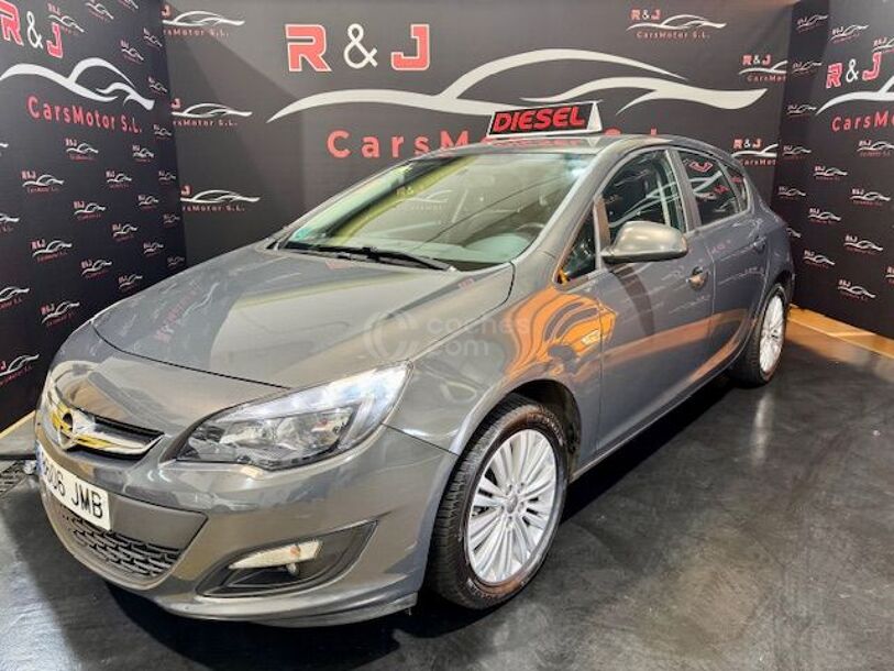 Foto del OPEL Astra 1.6CDTi S-S Selective 110