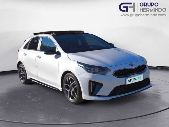 Foto del KIA Ceed 1.5 MHEV GT Line DCT 160