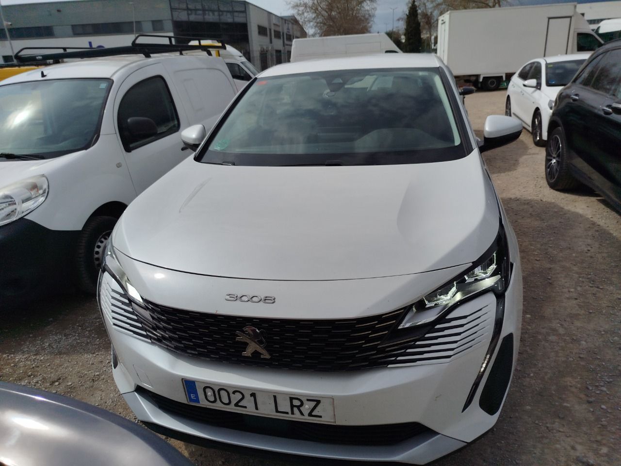 Foto del PEUGEOT 3008 1.5BlueHDi Active Pack S&S 130