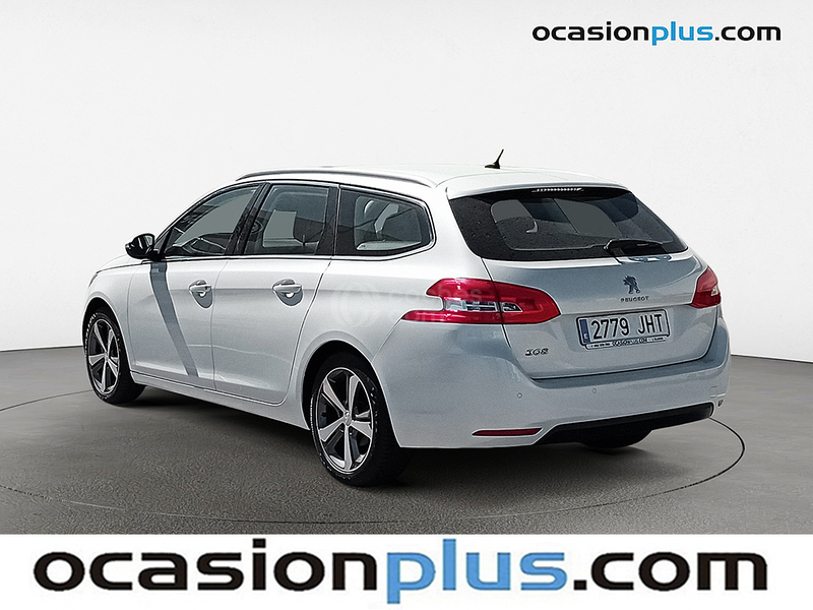 Foto del PEUGEOT 308 SW 1.2 PureTech S&S Allure 130