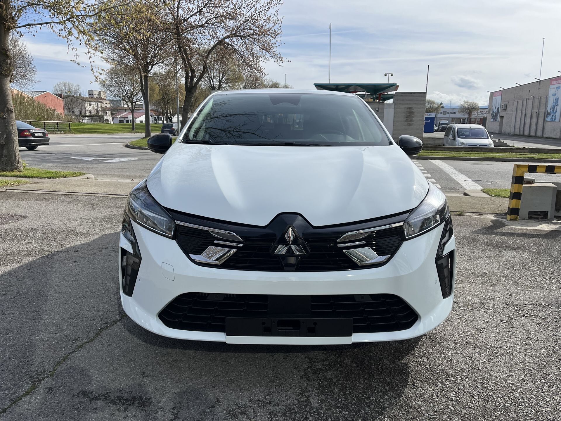 Imagen 2 de MITSUBISHI Colt