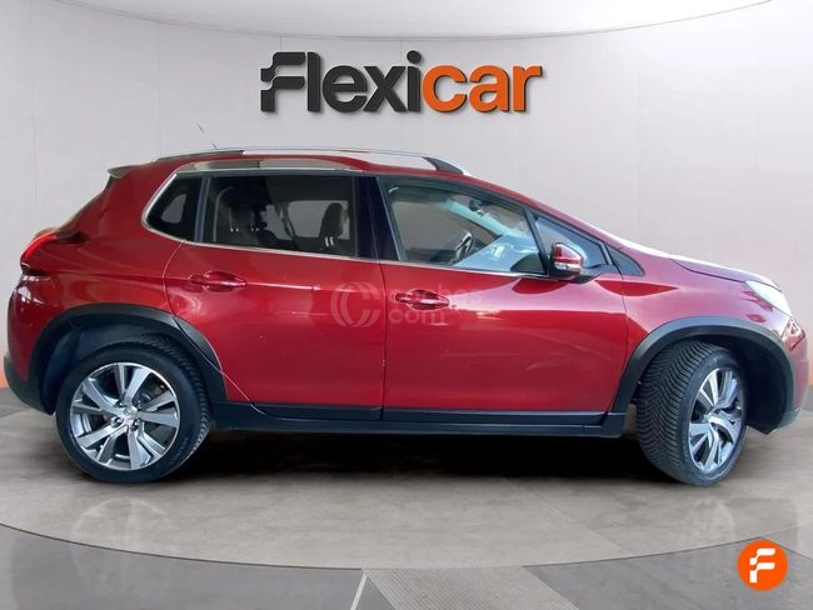 Foto del PEUGEOT 2008 1.2 PureTech S&S Allure 110