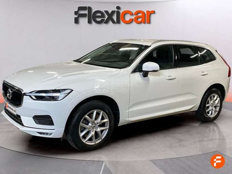 Foto del VOLVO XC60 D4 Momentum AWD Aut.