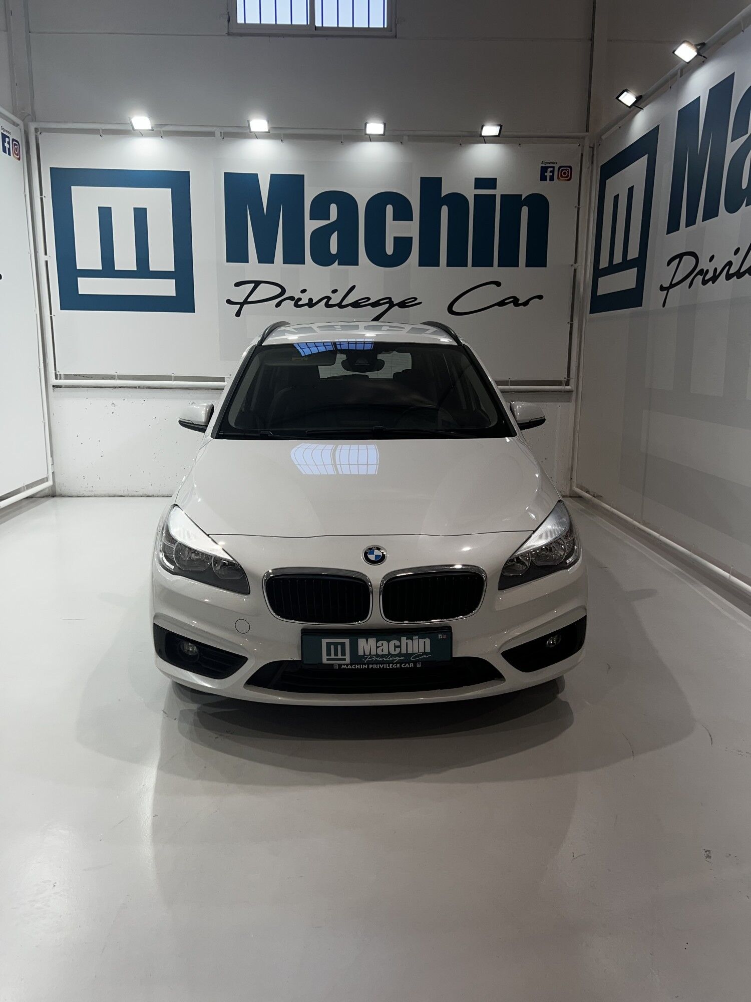 BMW Serie 2 (216dA Gran Tourer) en Badajoz