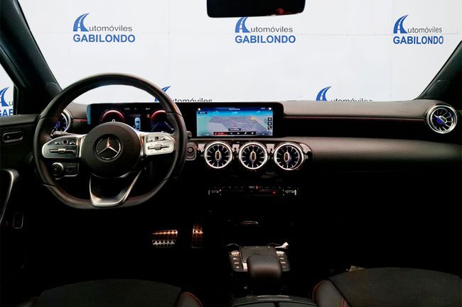 Foto del MERCEDES Clase A A 250e Sedán 8G-DCT