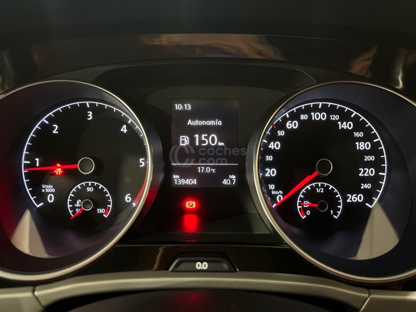 Foto del VOLKSWAGEN Touran 1.6TDI CR BMT Advance 81kW