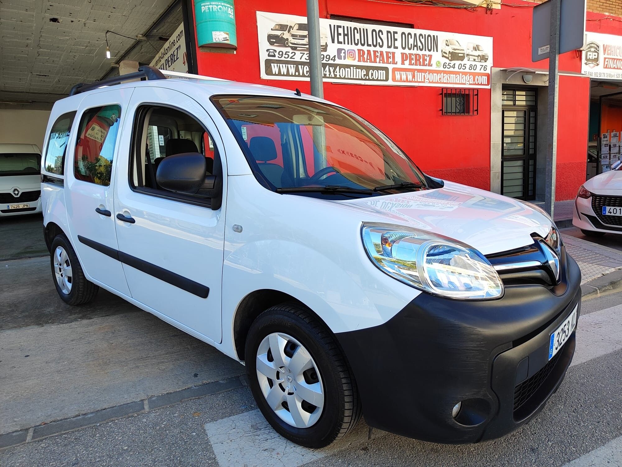 RENAULT Kangoo (Combi 1.5dCi En. Profesional N1 66kW) en Málaga
