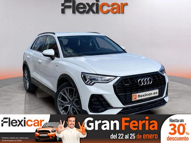 AUDI Q3 (40 TFSI 140kW S tronic Quattr Black Line) en León