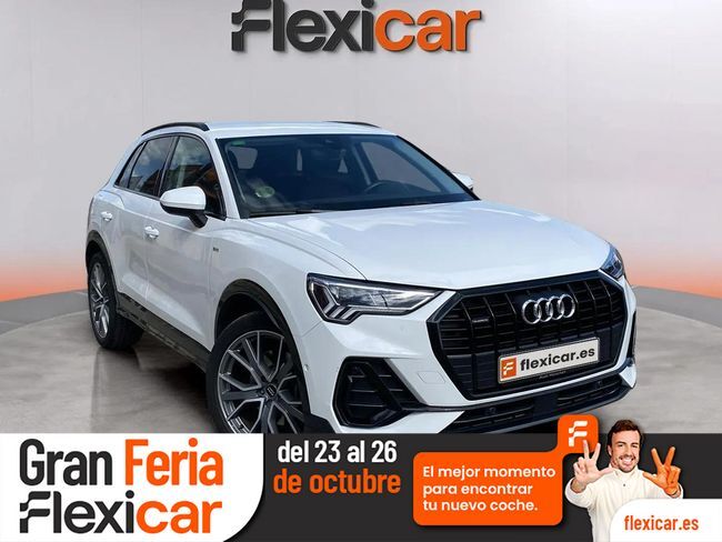 AUDI Q3 (40 TFSI 140kW S tronic Quattr Black Line) en León