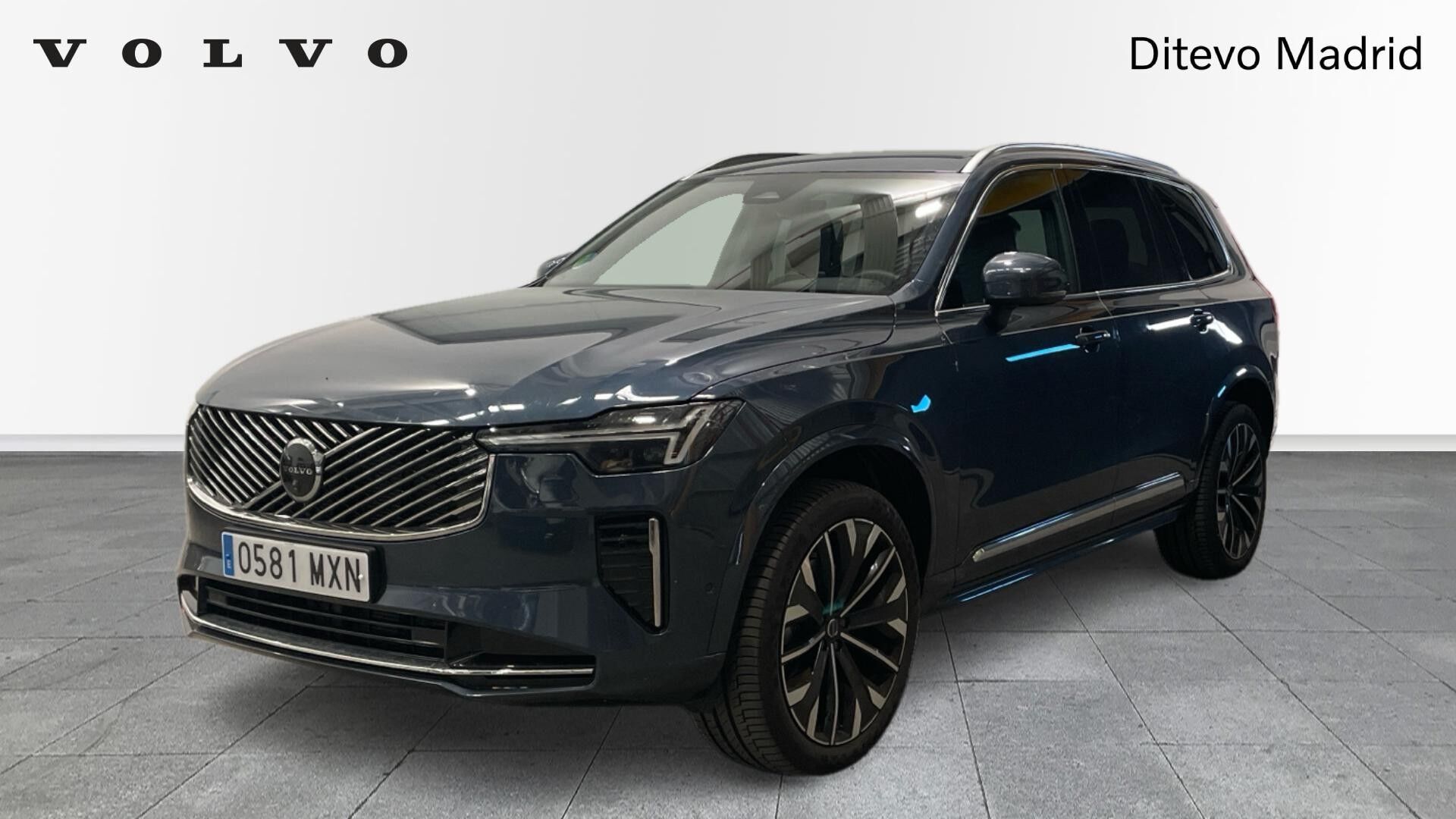 VOLVO XC90 (B5 Gasolina AWD Plus Bright Auto 184 kW (250 CV)) en Madrid