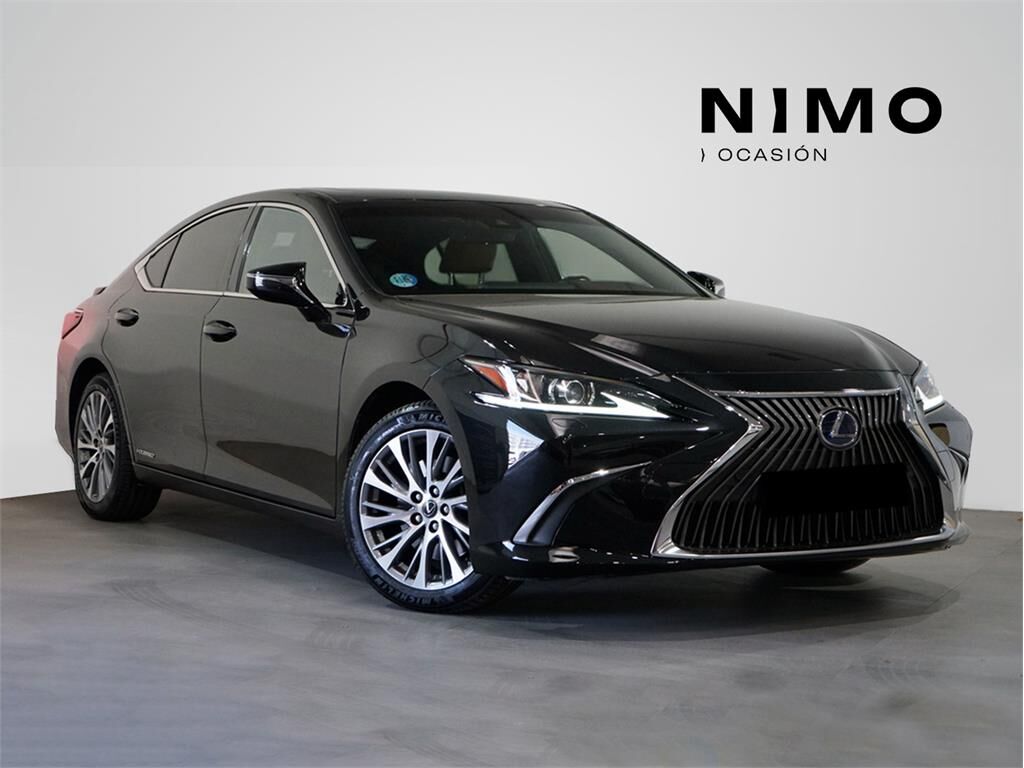 LEXUS ES (2.5 300h Premium) en Sevilla